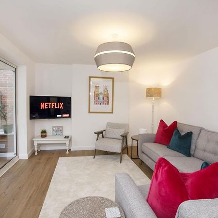 The Willows With Free Parking For 2 Cars Йорк Экстерьер фото