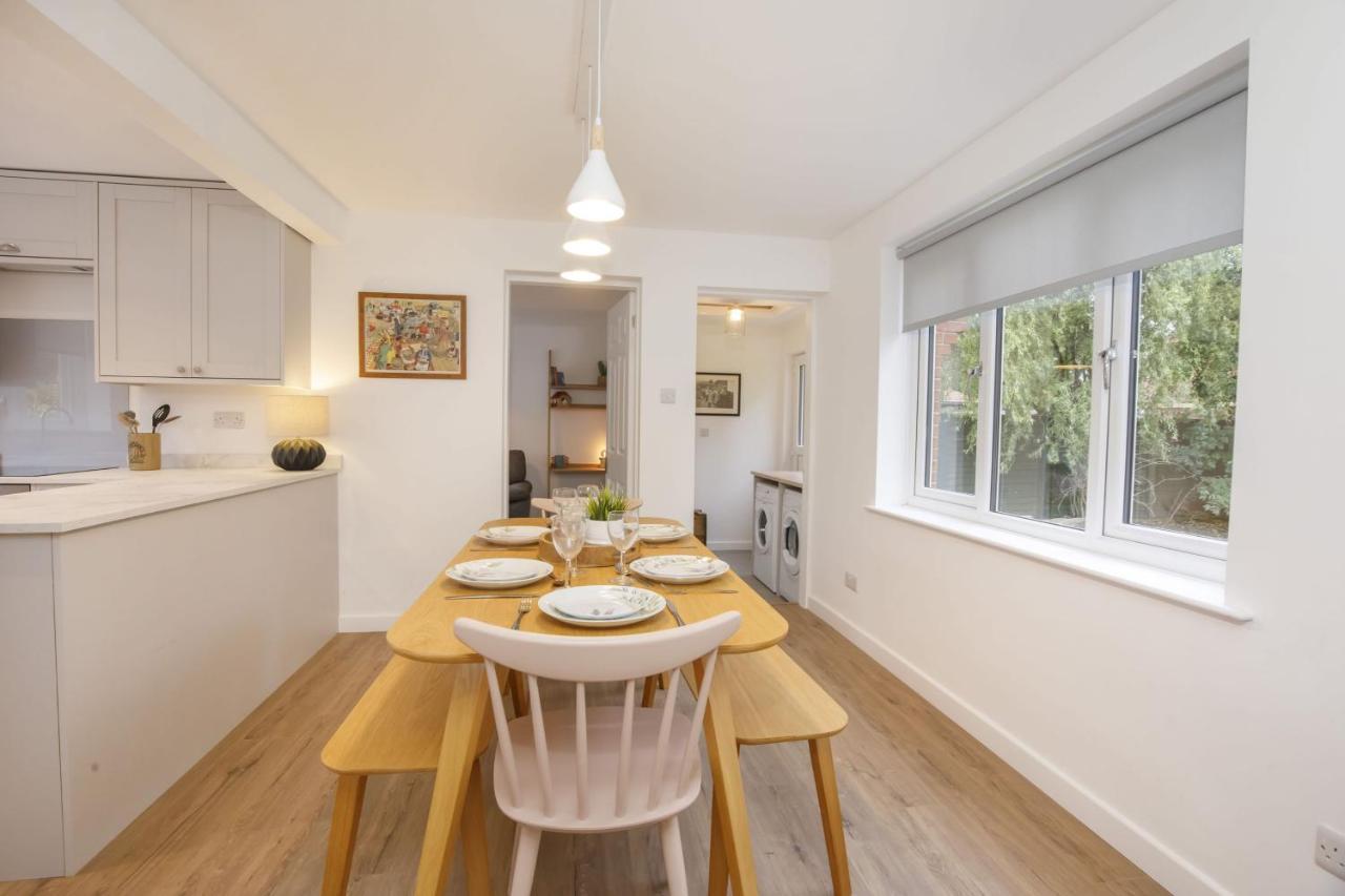 The Willows With Free Parking For 2 Cars Йорк Экстерьер фото